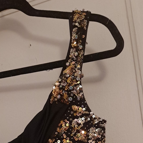 Cassandra Stone by Mac Duggal Evening Dress - Black (Size 2) - Picture 4 of 7